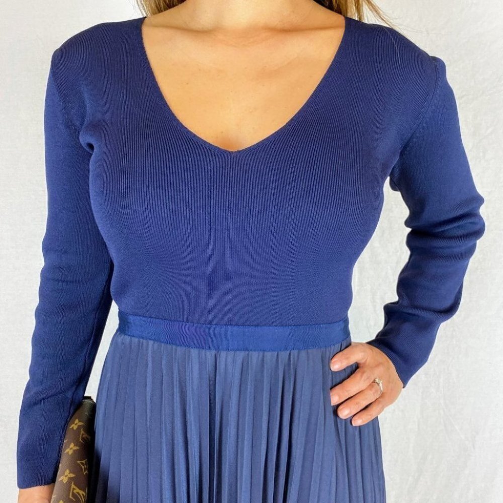 Sachin & Babi Blue Almeria Pleated Knit Midi Dress $495 - Picture 4 of 13